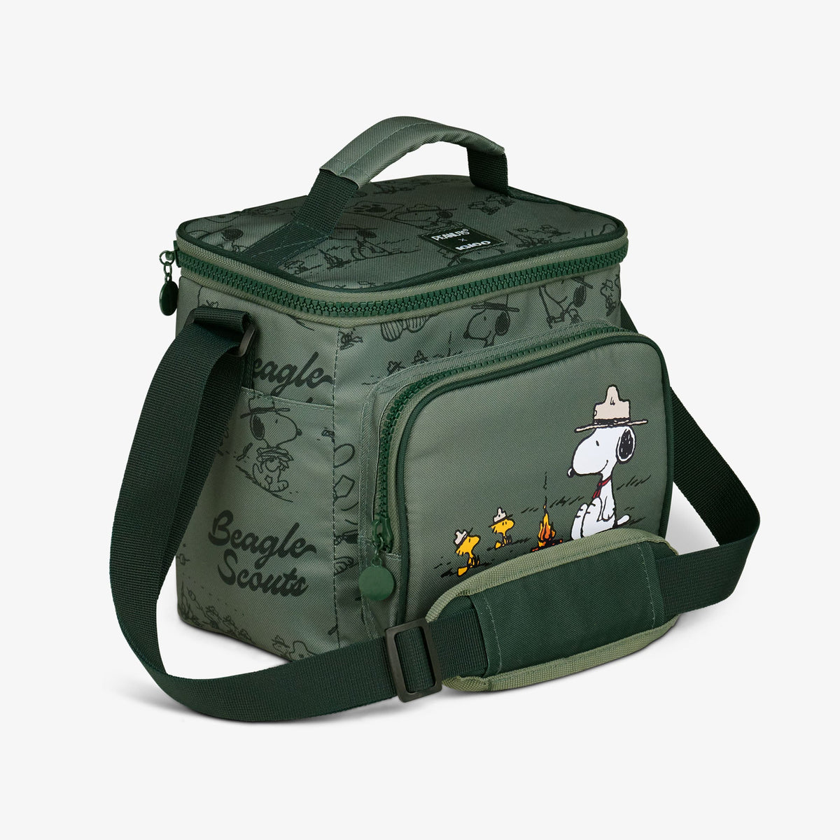 peanuts-beagle-scouts-square-lunch-cooler-bag-q2 00027846-H.jpg