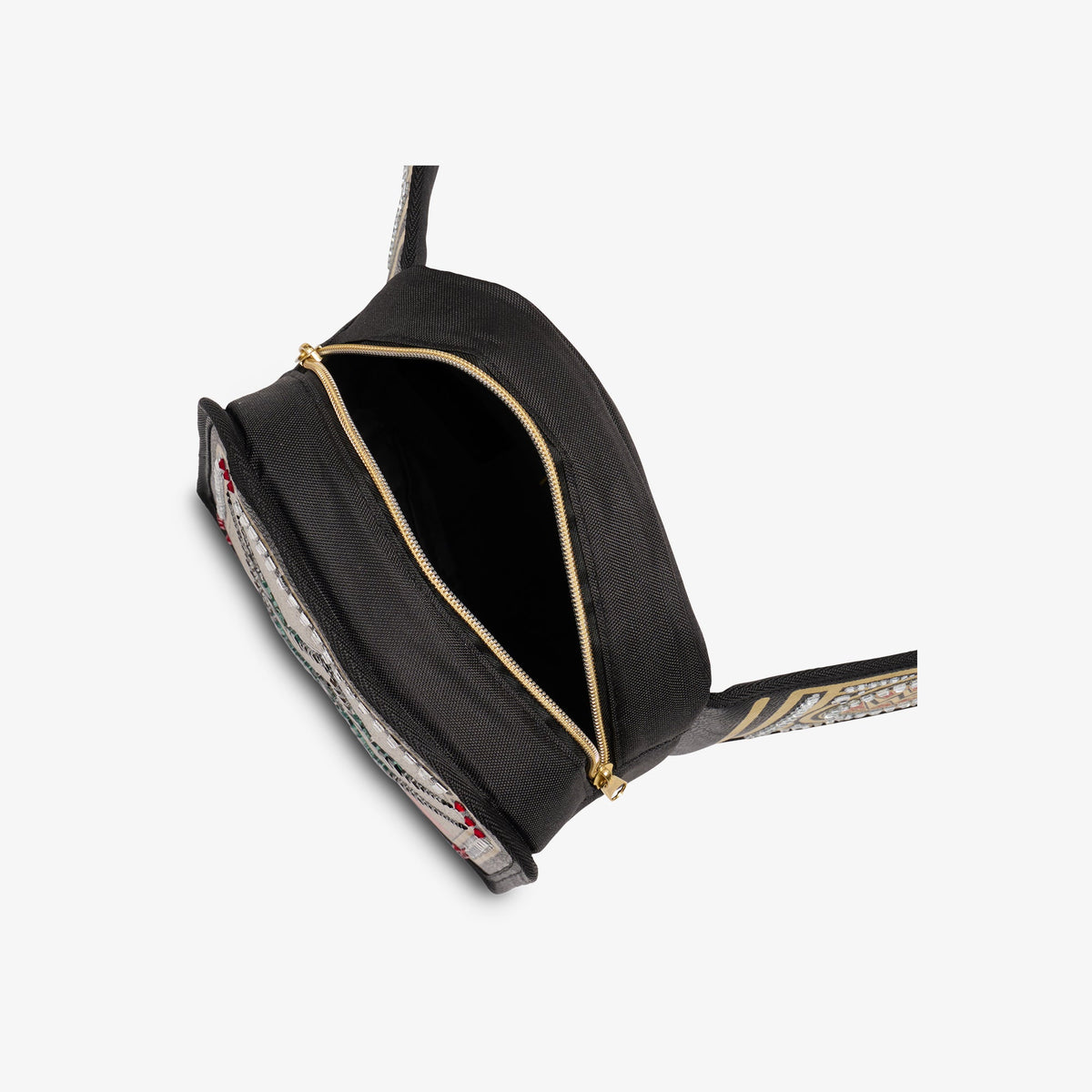 undisputed-wwe-championship-fanny-pack-n7 00027856-O.jpg