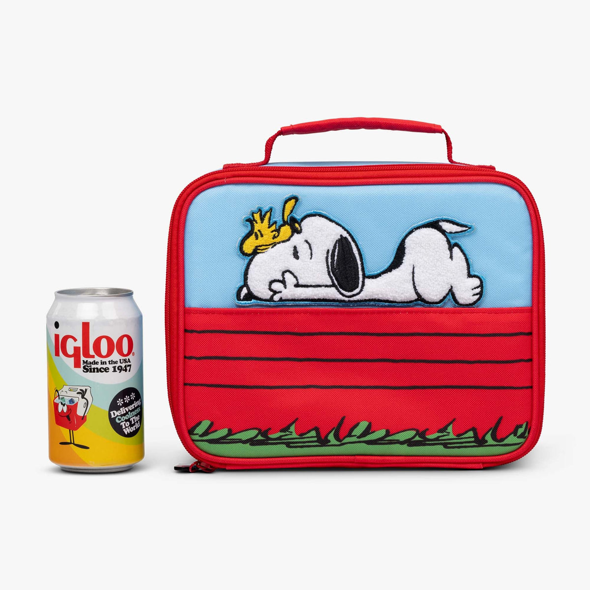 snoopy-s-doghouse-horizontal-lunch-cooler-bag-r2 00028034-P.jpg