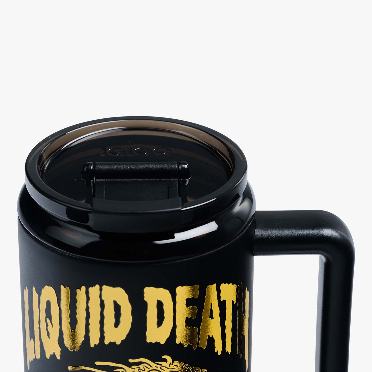 liquid-death-32-oz-cold-blooded-travel-mug-k0 00028053-L.jpg