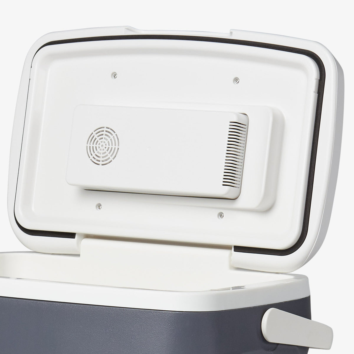 versatemptm-28-qt-portable-electric-cooler-u1 00040390_7.jpg