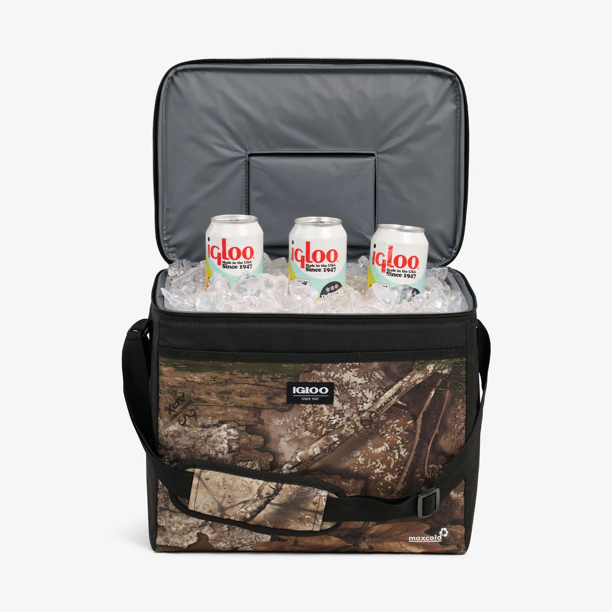 realtree-apx-hlc-28-can-bag-r9 00064354-P4-2025.jpg