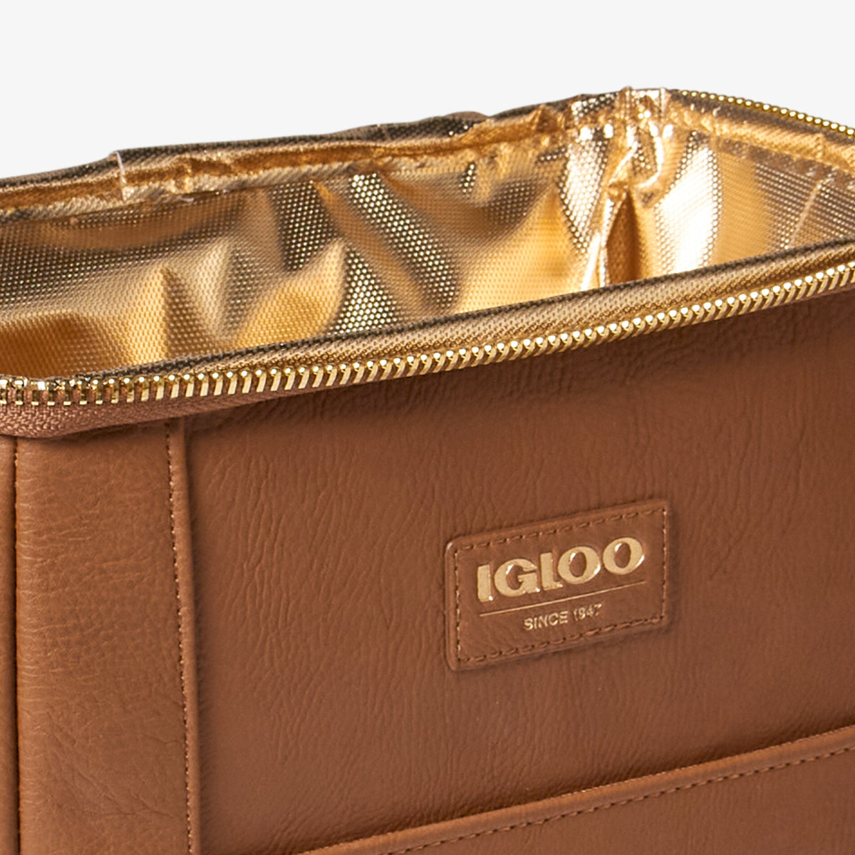 igloo-luxe-mini-convertible-backpack-g1 00066043_D2.jpg