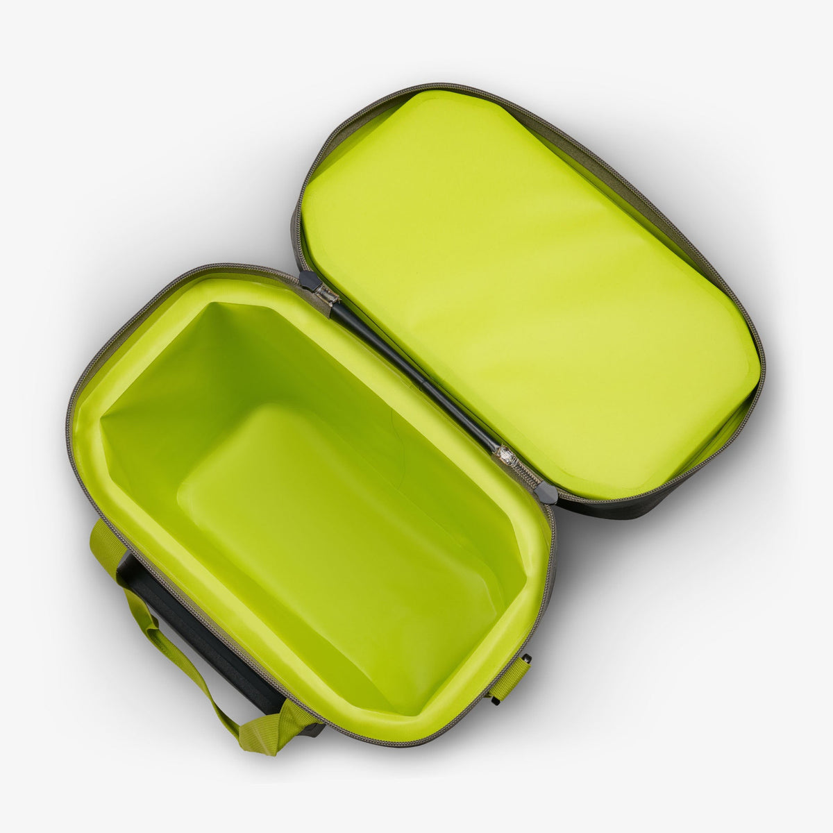 trailmate-36-can-cooler-bag-w4 00066773-O3.jpg