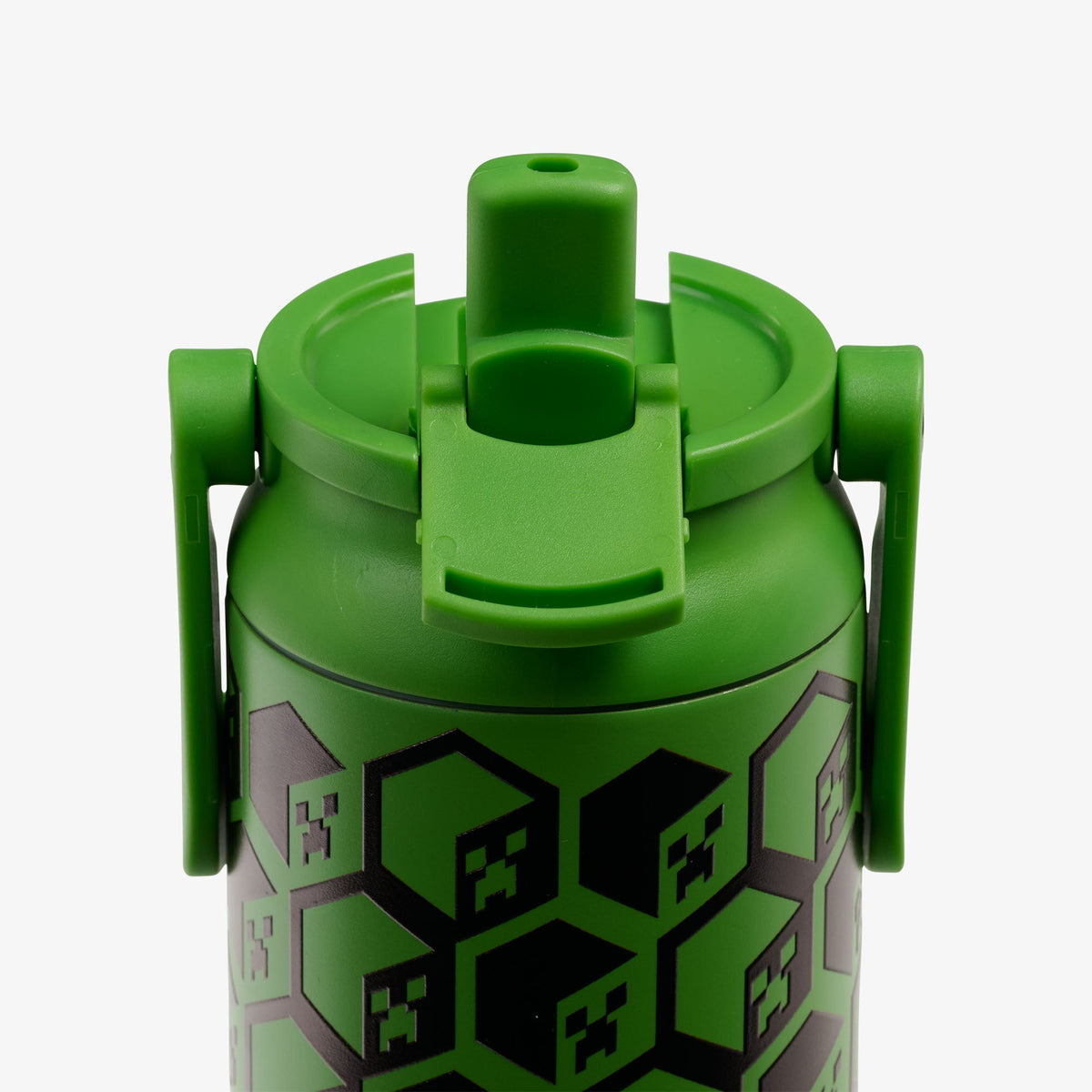 minecraft-creeper-glow-in-the-dark-20-oz-bottle-k4 00071605-L2.jpg